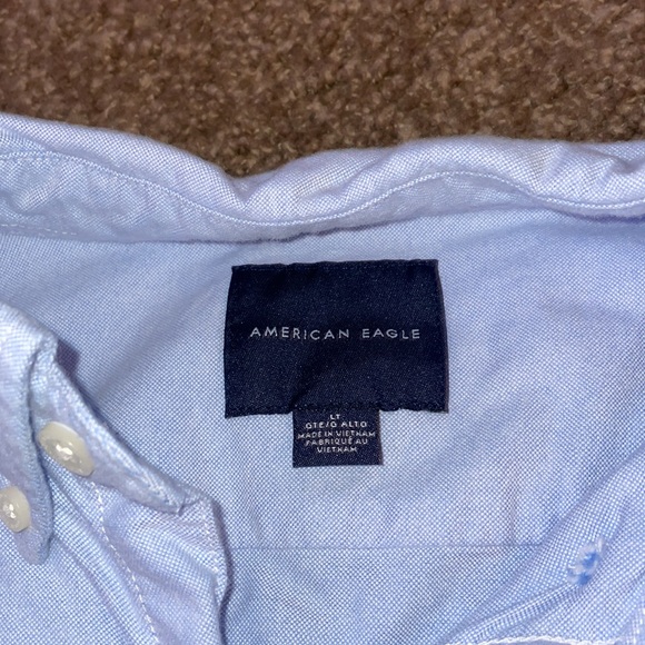 American Eagle light blue short sleeve button up men’s size large tall - Picture 2 of 3